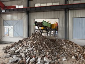 Construction waste sorting machine