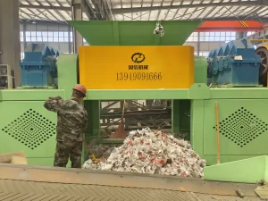 Fine shredded plastic waste <30mm for fuel pellets