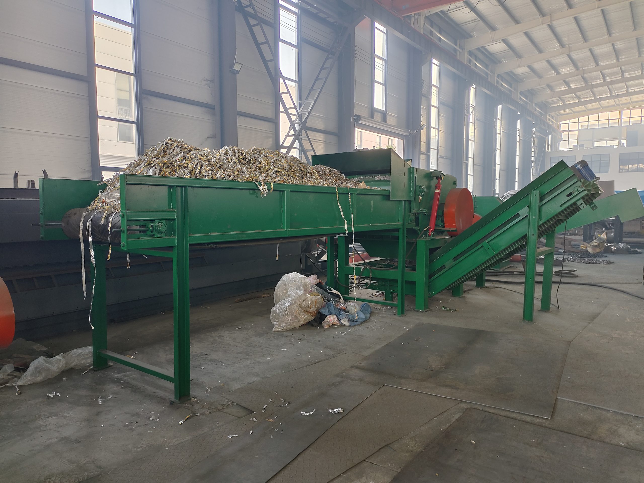 Workshop Trial Report: Fine Reduction of Lightweight Metallized Plastic Film Scrap
